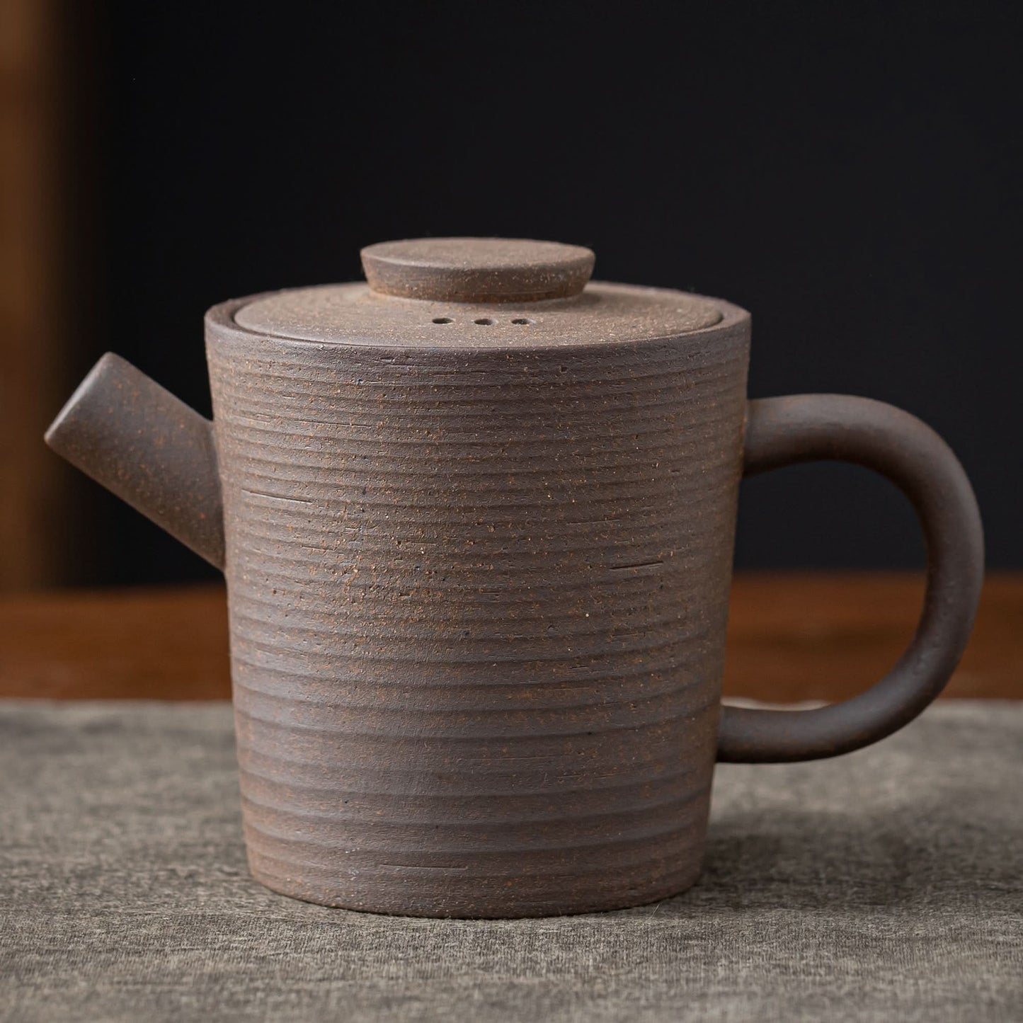 Rough Round clay teapot 130ml