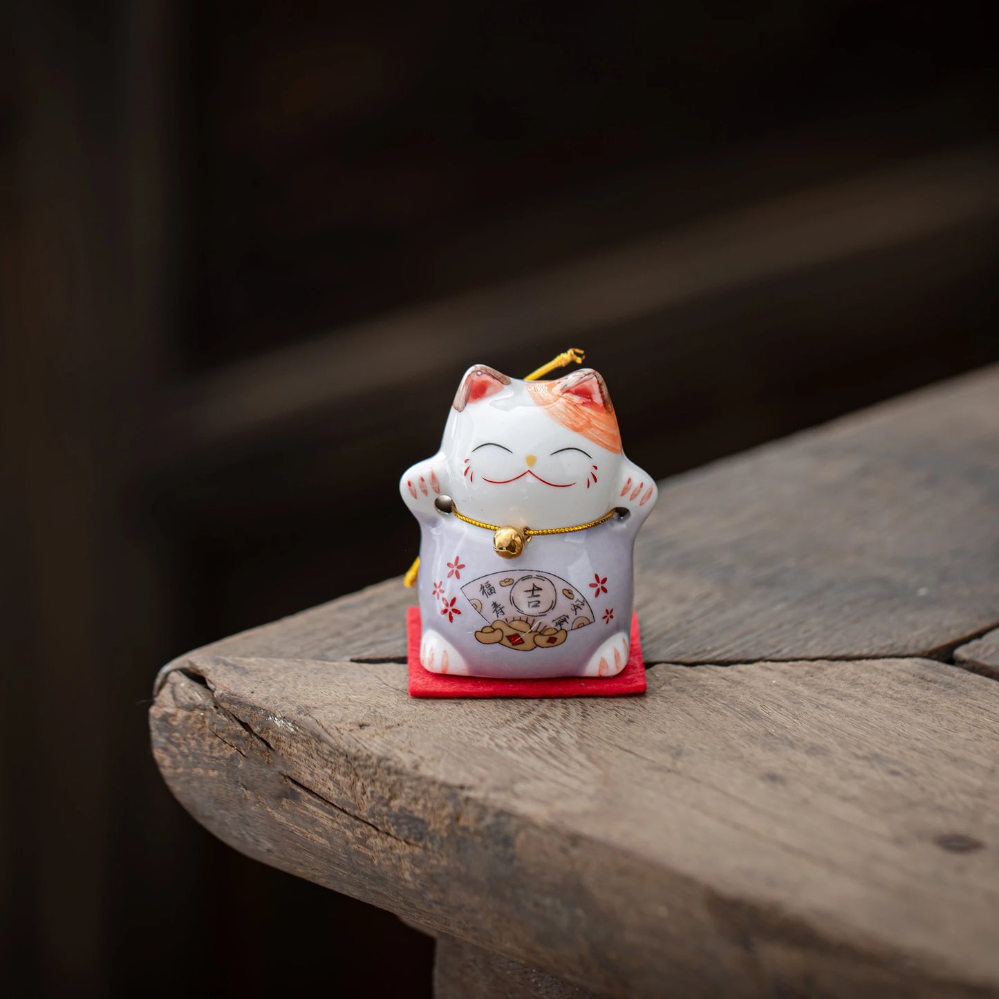 Lucky Maneki-Neko Purple Teapet