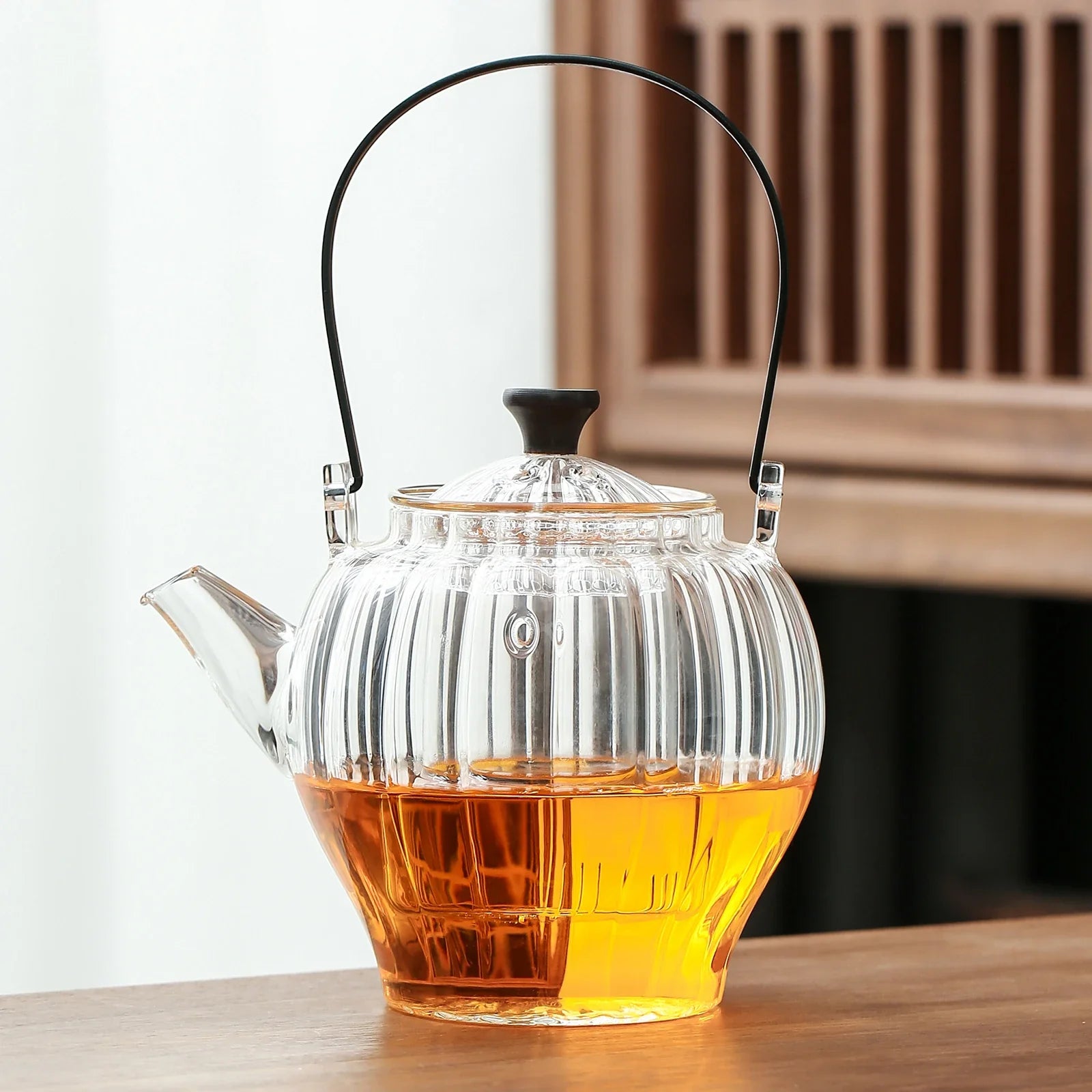 http://www.teanagoo.com/cdn/shop/products/540ml_Pyrex_teapot_with_glass_infuser_safe_on_stovetop_-1.webp?v=1676864822
