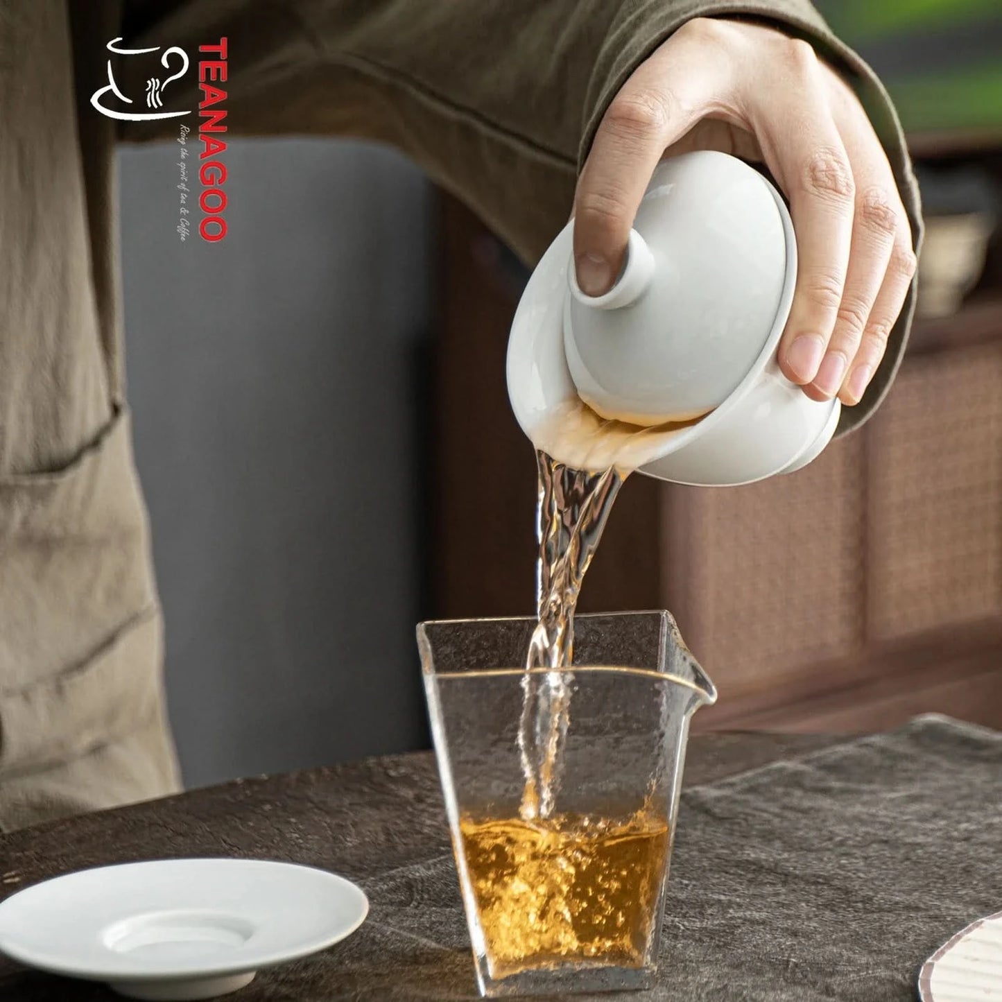 Handmade Ceramic Chinese White Porcelain Gongfu Tea Gaiwan 135ml