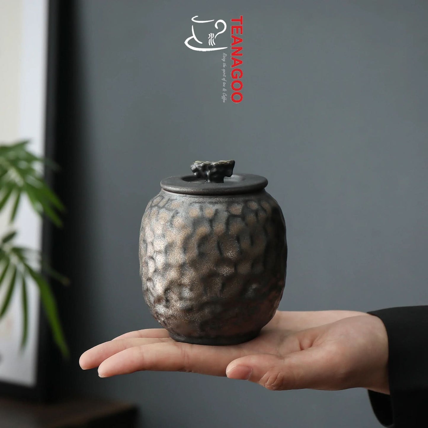 Handmade Gilt Iron Glaze Ceramic Tea Caddy Canister Teaware