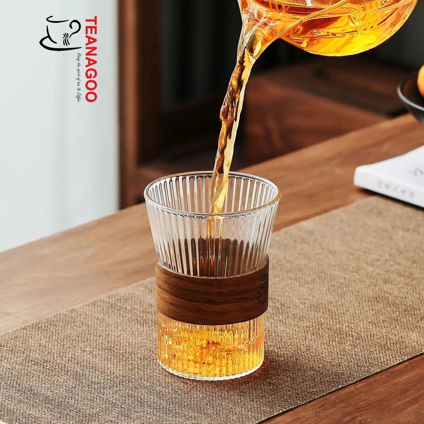 Handmade Glass Fair Cup 250ml with Anti-scald Bamboo Board