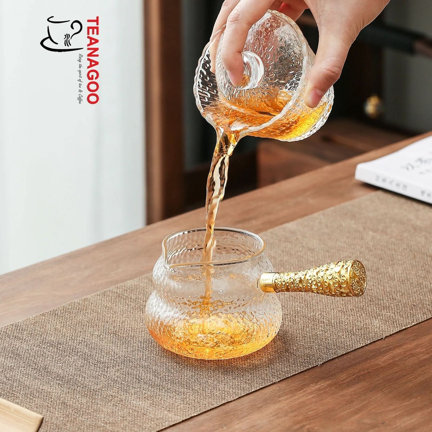 Handmade Gourd Glass Fair Cup with Titanium Alloy Handle 290ml