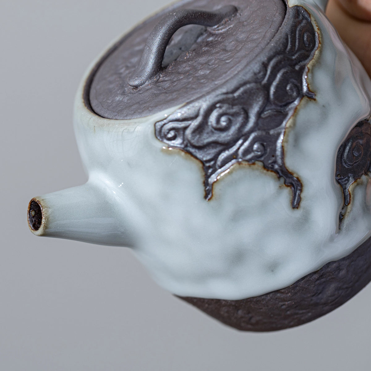 Auspicious Cloud ZEN Teapot Pearl Drip Glaze 190ml – TEANAGOO Auspicious Cloud ZEN Teapot Pearl Drip Glaze 190ml – TEANAGOO