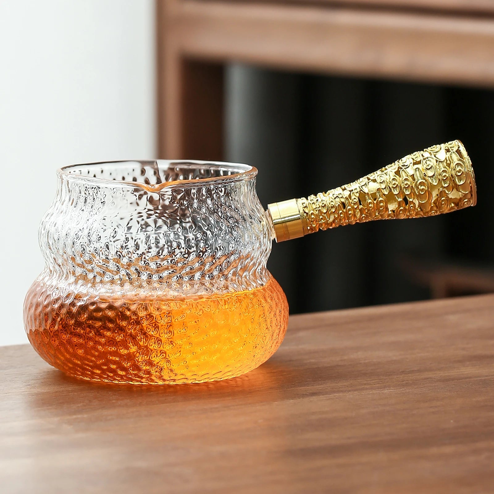 Handmade Gourd Glass Fair Cup with Titanium Alloy Handle 290ml