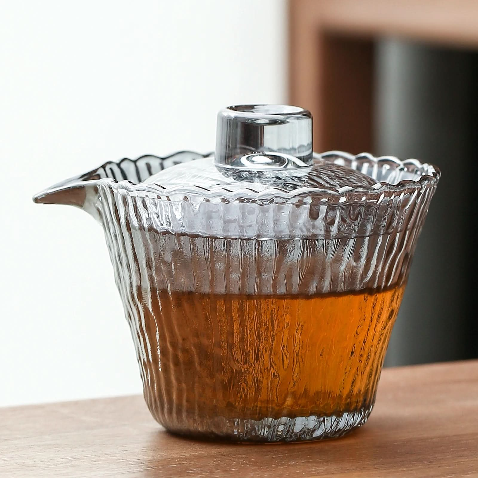 Handmade Thickened Glass Gaiwan with Olecranon 150ml