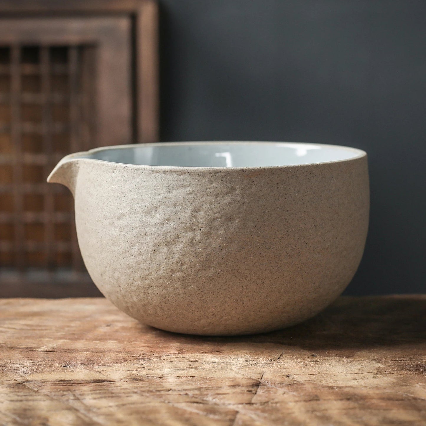 Japanese Ceramic Matcha Bowl with Whisk holder, Pouring Spout design, TG-K12