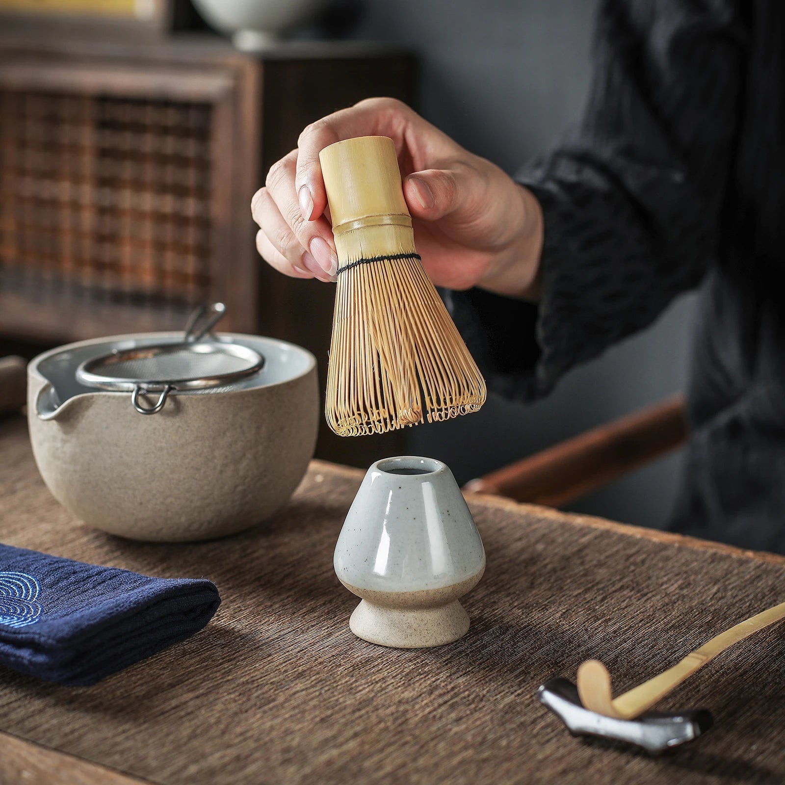 Artcome Traditional Japanese Matcha Tea Set, Matcha Whisk, Traditional  Scoop, Matcha Bowl & Caddy, Ceramic Whisk Holder, Handmade Matcha Ceremony  Kit
